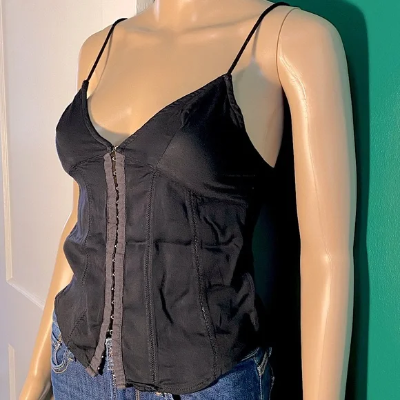 💚3/20$5/25💚Silence + Noise Black hook/eye clasp front - Picture 2 of 16